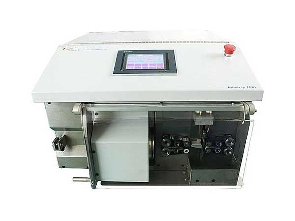 同軸線(xiàn)剝線(xiàn)機(jī)的使用注意事項(xiàng)